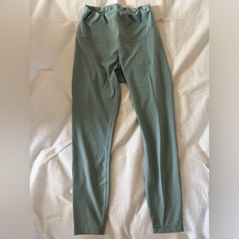 Lululemon Wunder Train High-Rise Tight 25”